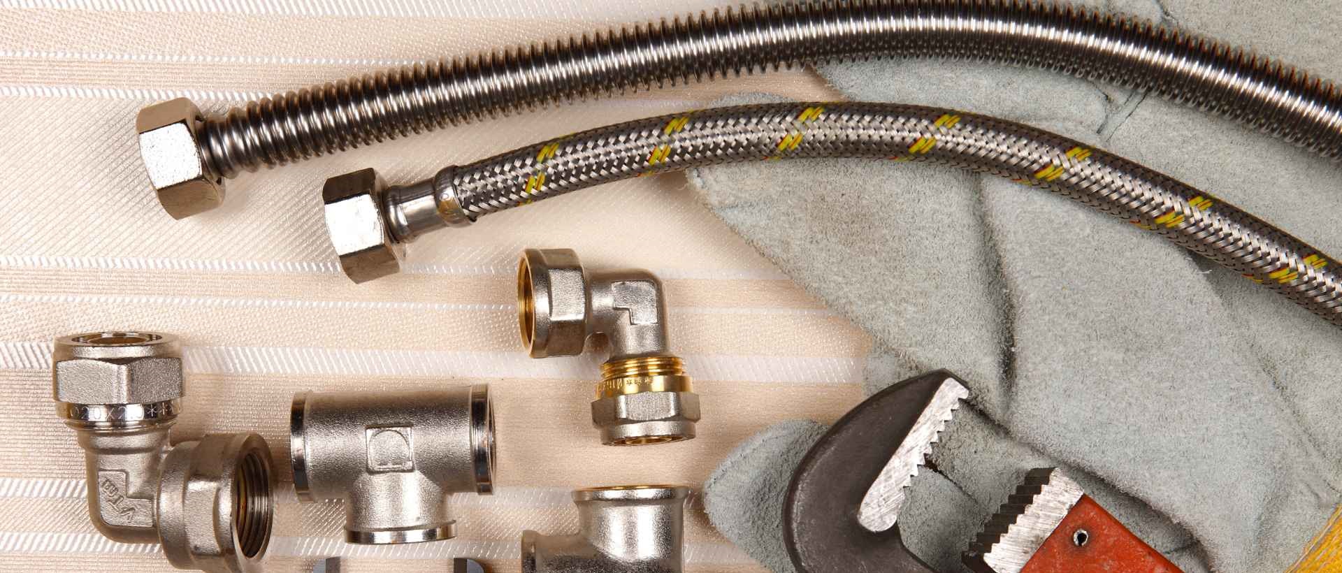 Emergency plumbers E20